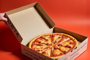 피자 포장 및 배달 서비스